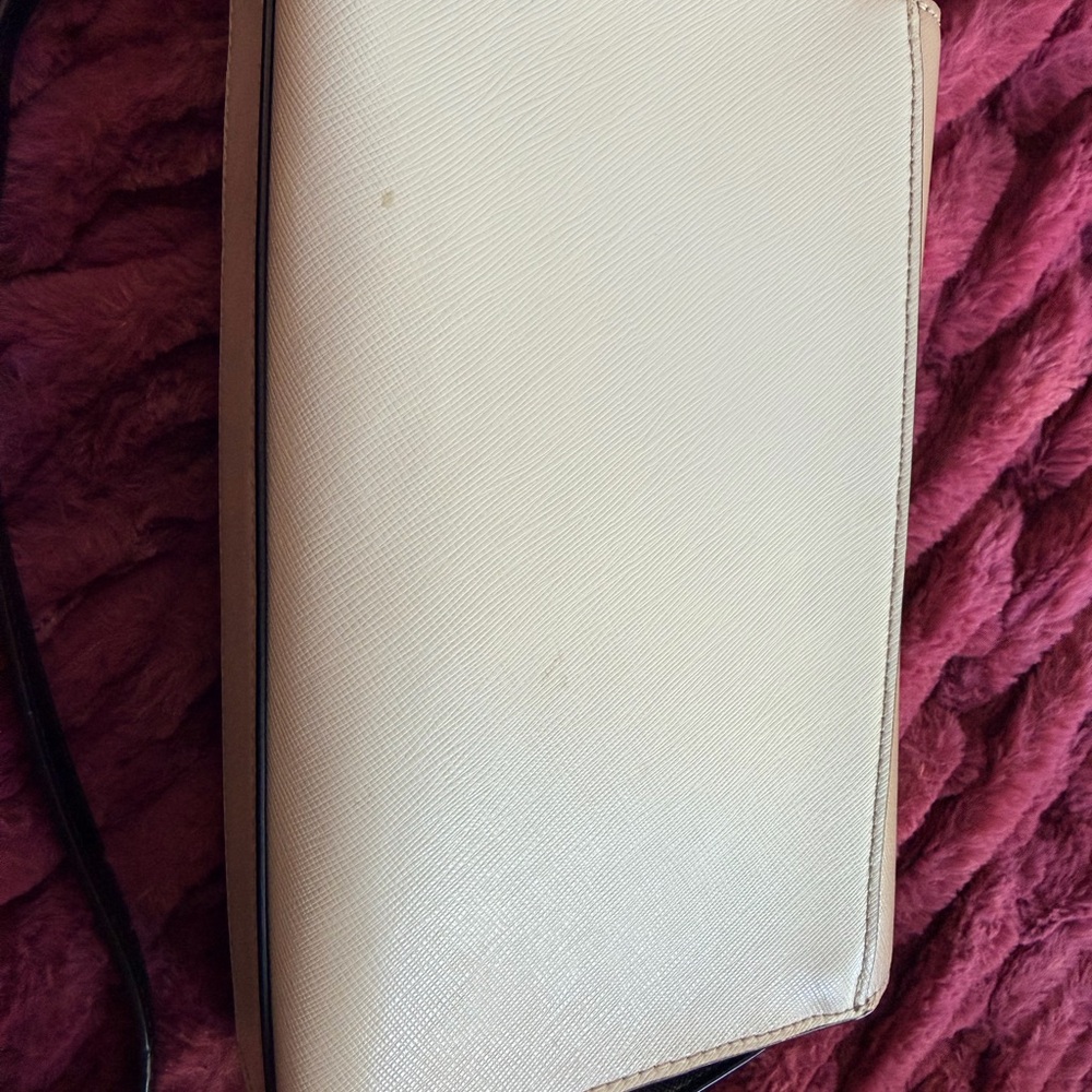 kate spade Cream Crossbody with Black Strap and Gold Chain - Picture 4 of 6